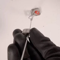 Linka stalowa Ø 1,5mm z uchwytem AAT i zaciskiem mocującym